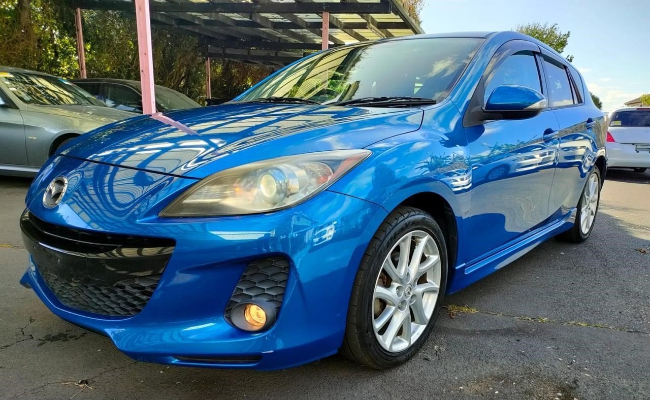 2011 Mazda Axela 20S SKYACTIVE
