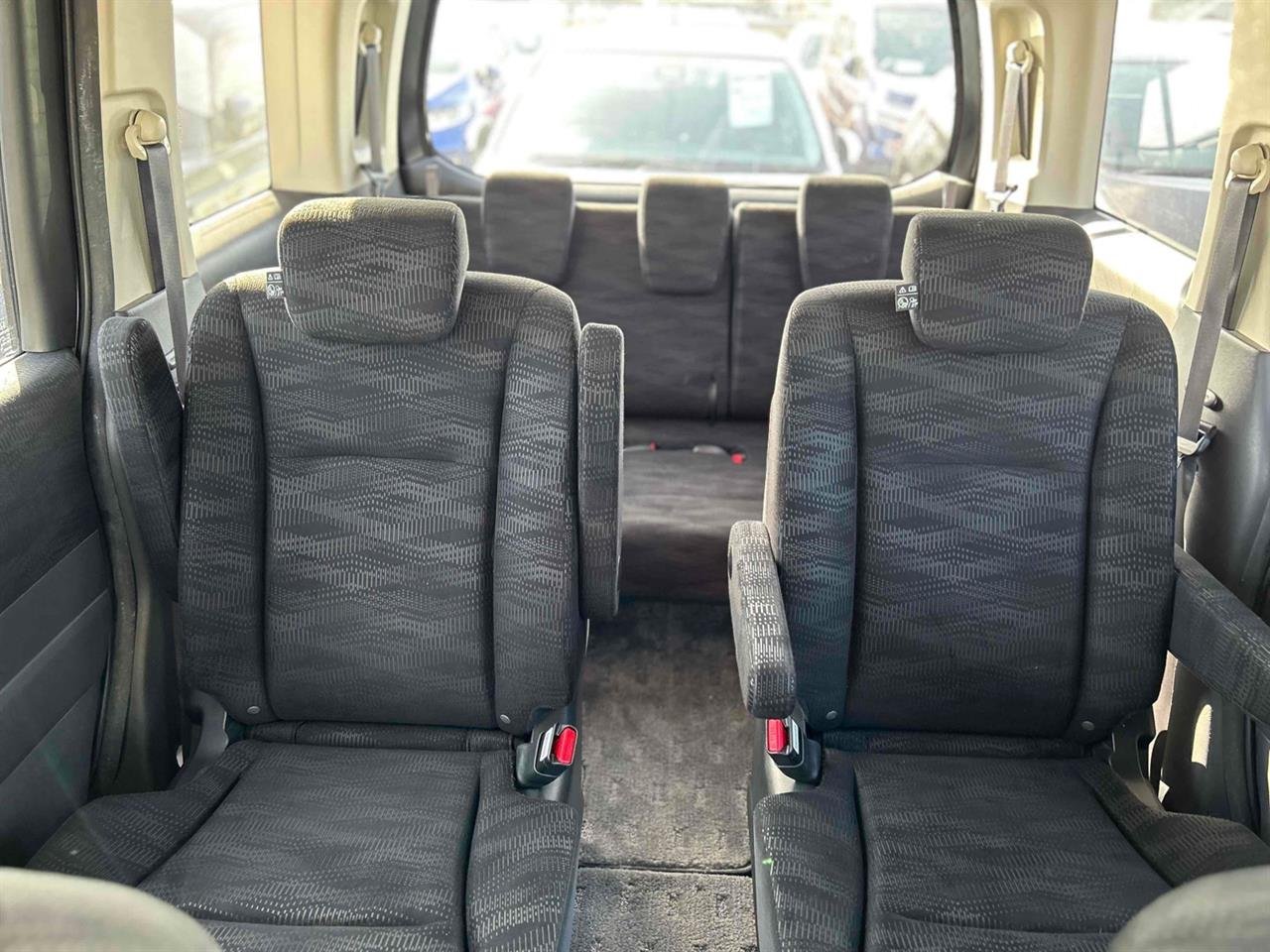 2013 Honda STEPWAGON 7 seater
