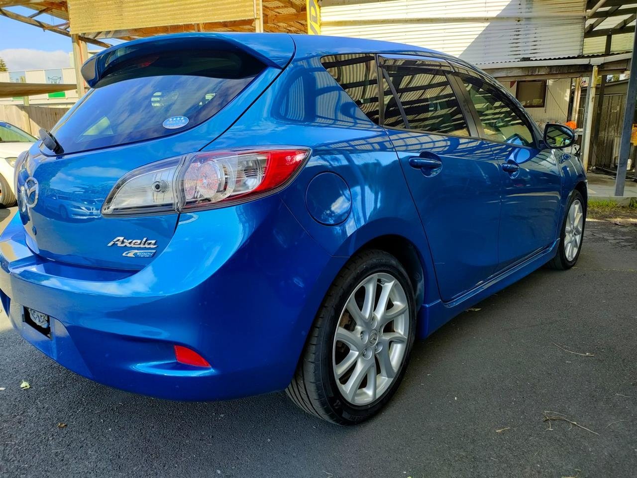 2011 Mazda Axela 20S SKYACTIVE