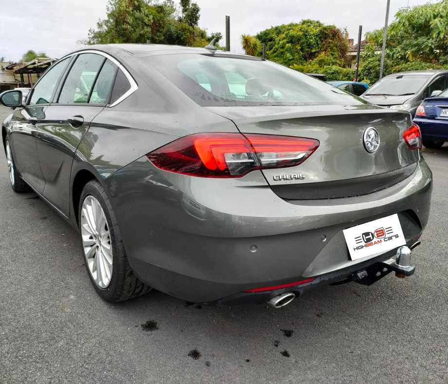 2019 Holden Calais