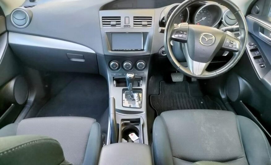 2011 Mazda Axela 20S SKYACTIVE