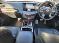 2010 Nissan Fuga Hybrid