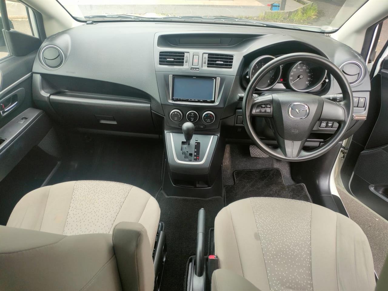 2012 Mazda PREMACY 20E