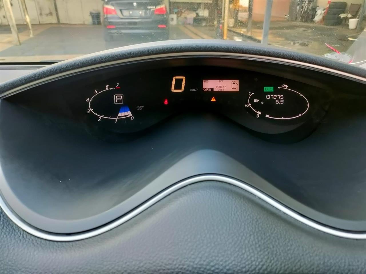 2012 Nissan Serena 8 Seater