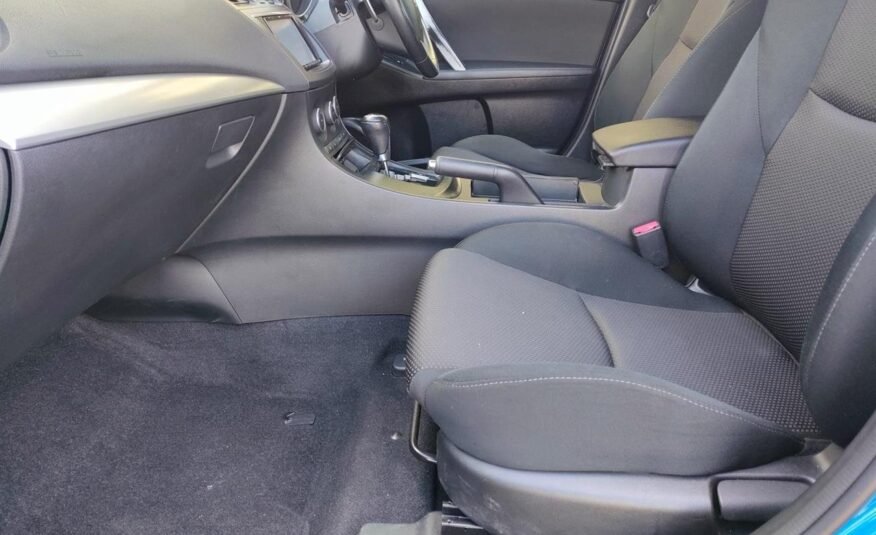 2011 Mazda Axela 20S SKYACTIVE