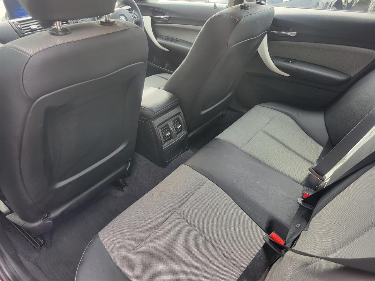 2011 BMW 1 SERIES 116I STYLE