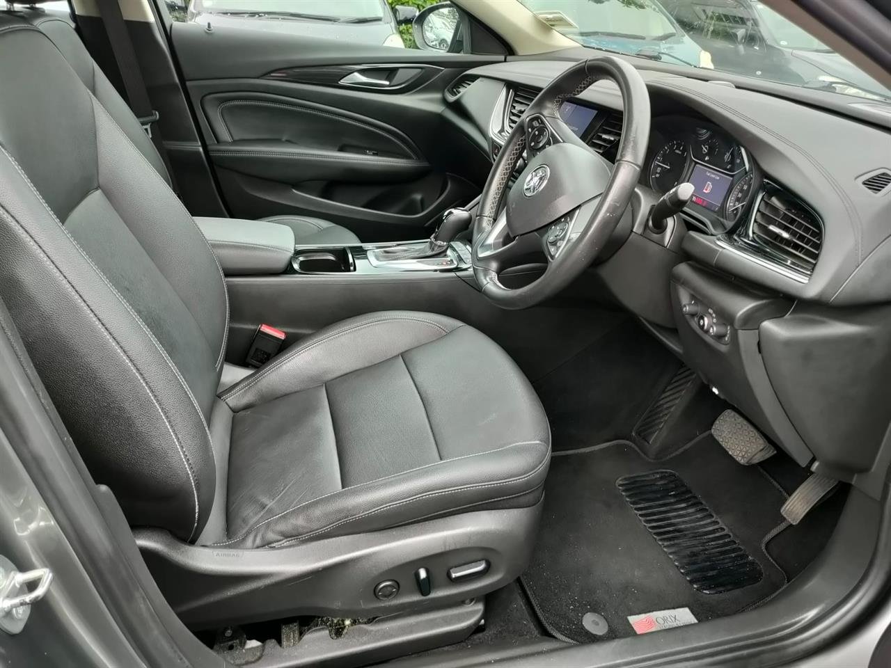 2019 Holden Calais