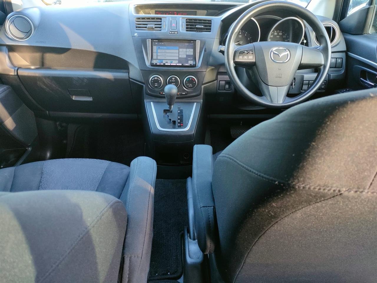 2010 Mazda PREMACY