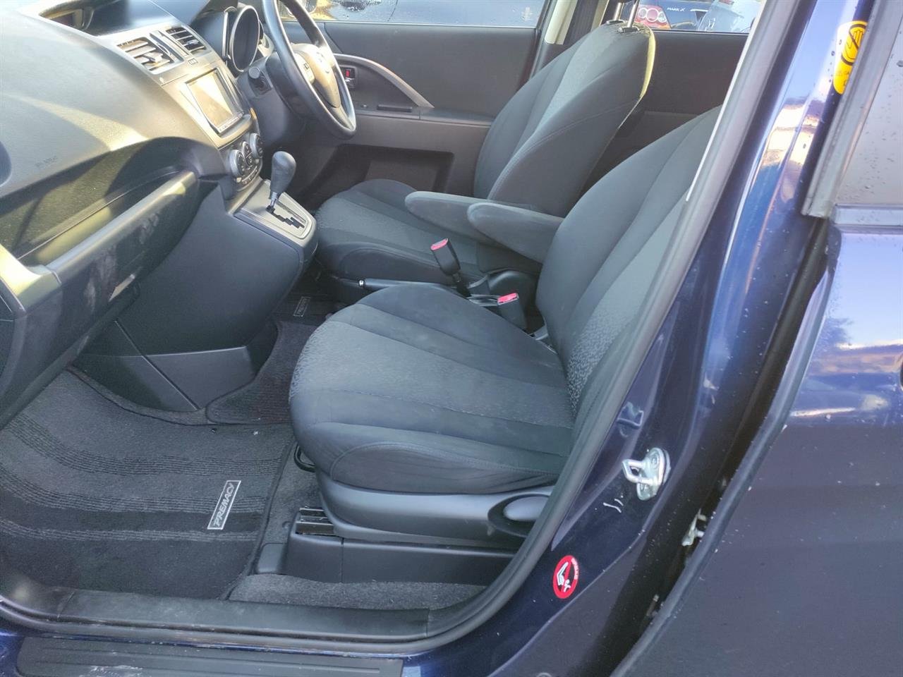2010 Mazda PREMACY